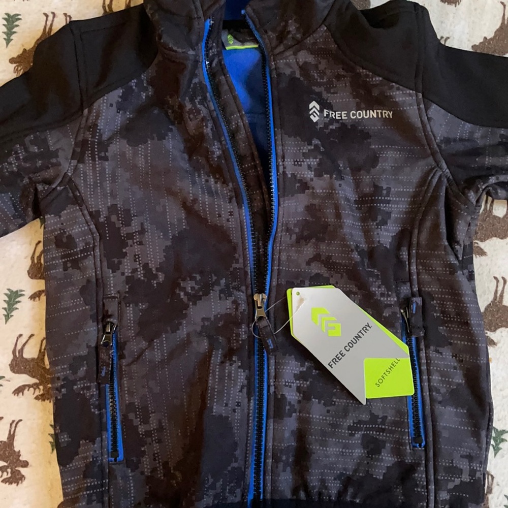 Boy jacket size 5-6 new